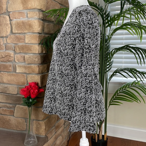 MICHAEL KORS ~ Jacquard V-Neck Long-Sleeve Top ~Black/White ~ NWT! - Picture 3 of 8